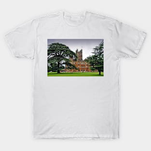 Highclere Castle Downton Abbey Hampshire England UK T-Shirt